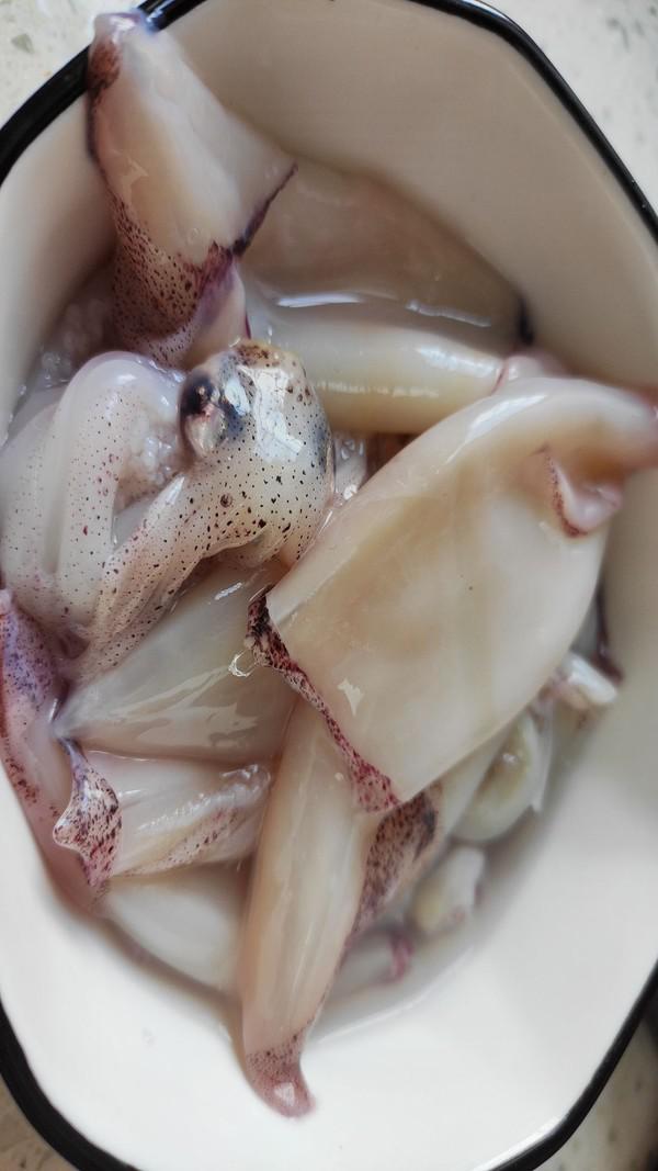 魷魚這么做，絕對好吃還不上火?的做法-家常味煮菜譜