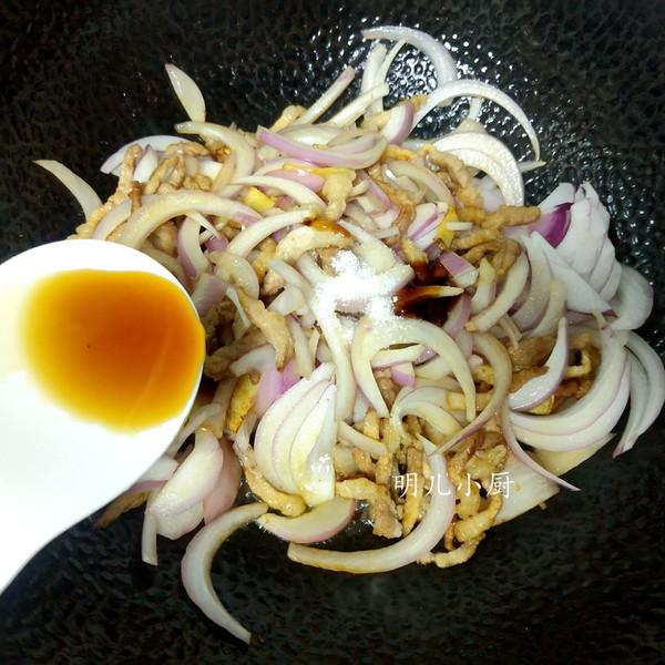 炒洋蔥的做法-家常味炒菜譜-易網健康養生網 炒洋蔥的做法-家常味炒菜譜