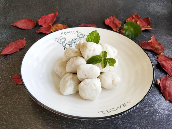 手打魚(yú)丸的做法-咸鮮味汆菜譜-易網(wǎng)健康養(yǎng)生網(wǎng) 手打魚(yú)丸的做法-咸鮮味汆菜譜