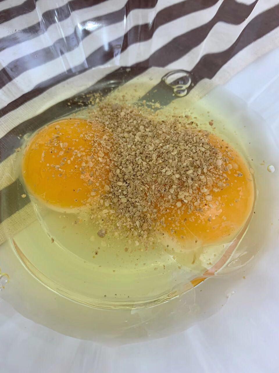 寶寶輔食  銀魚秋葵煎蛋的做法-家常味煎菜譜