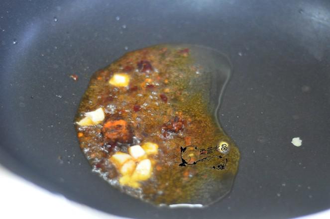 香辣藕丁的做法-香辣味炒菜譜