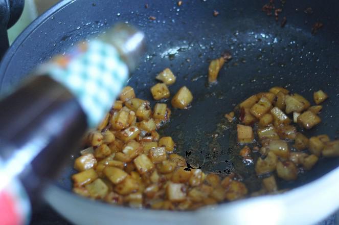 香辣藕丁的做法-香辣味炒菜譜