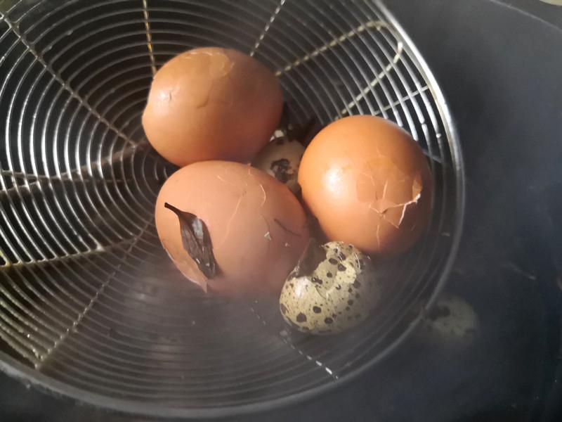 茶葉蛋的做法-咸鮮味煮菜譜