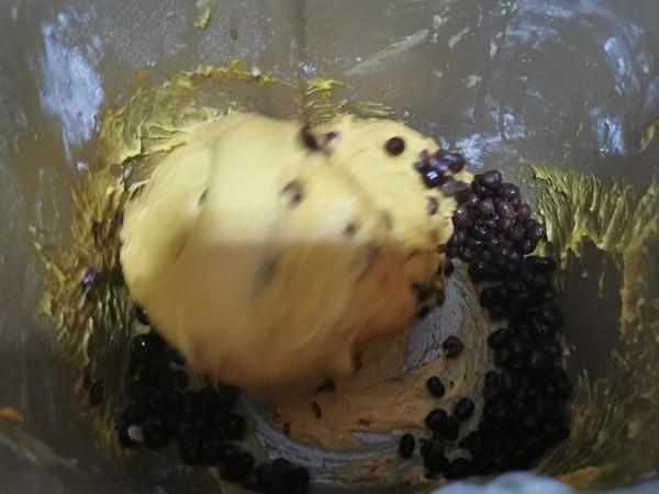 南瓜蜜豆華夫餅的做法-甜味烘焙菜譜