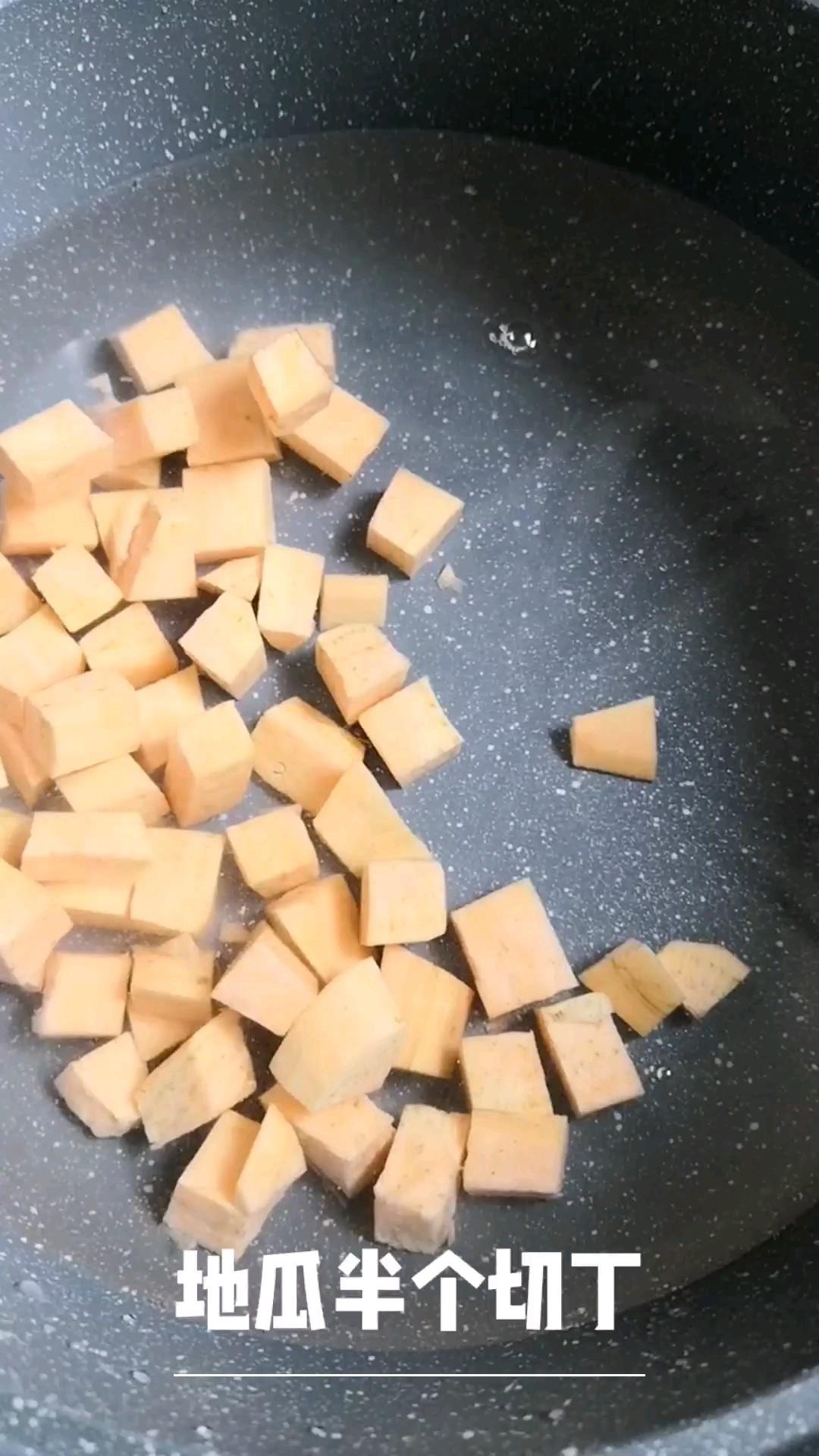 地瓜小米粥的做法-家常味煮菜譜