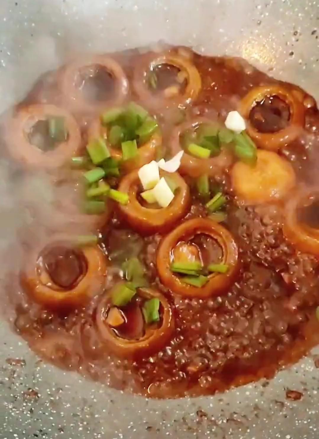 紅燒口蘑的做法-家常味燒菜譜