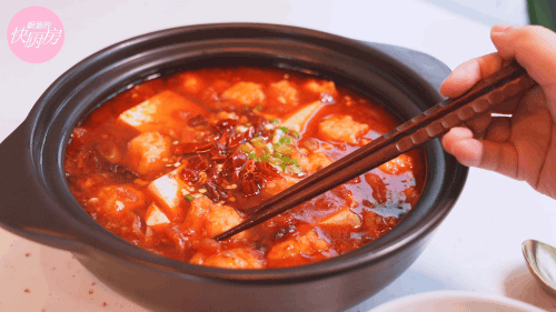 蝦滑豆花煲的做法-酸辣味煮菜譜