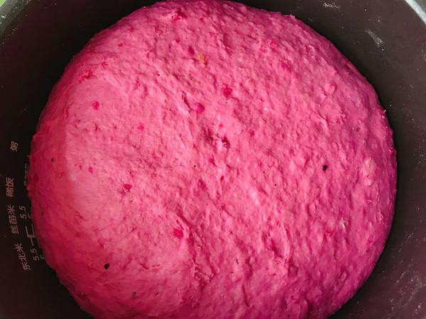 火龍果餡餅的做法-果味烙菜譜-易網(wǎng)健康養(yǎng)生網(wǎng) 火龍果餡餅的做法-果味烙菜譜