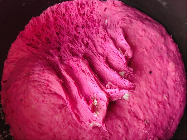 火龍果餡餅的做法-果味烙菜譜-易網(wǎng)健康養(yǎng)生網(wǎng) 火龍果餡餅的做法-果味烙菜譜