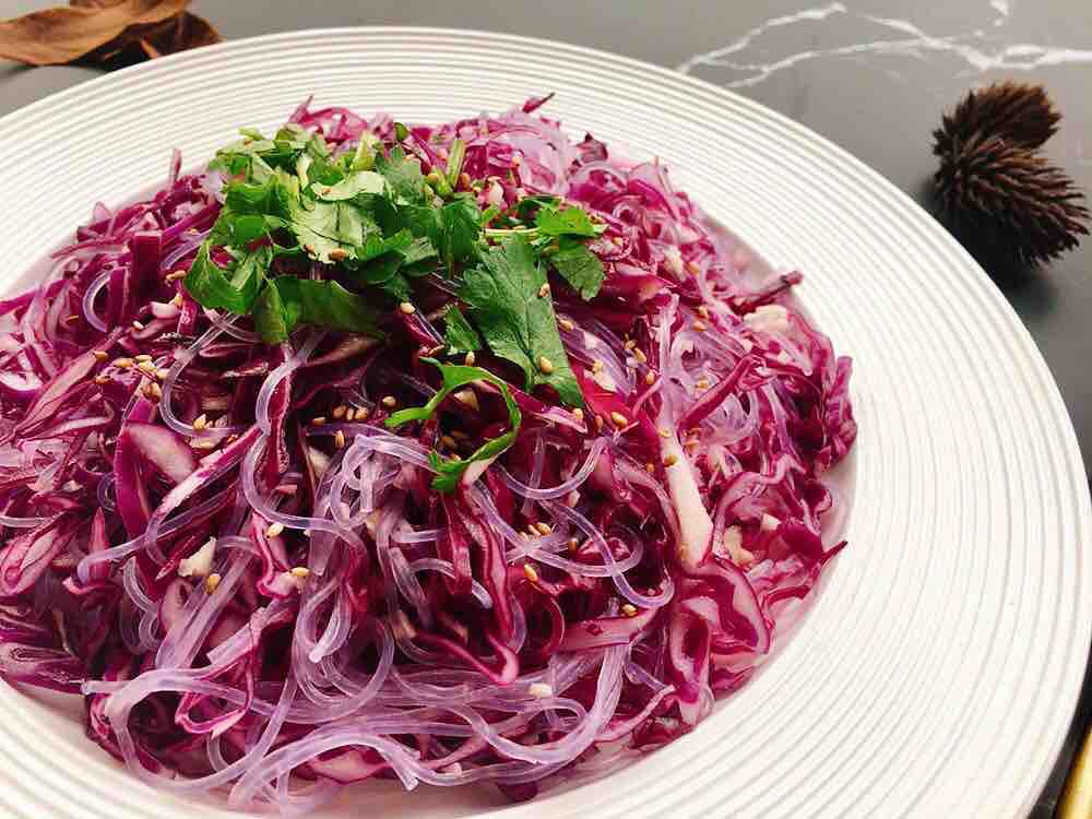 紫甘藍拌粉絲的做法-家常味拌菜譜