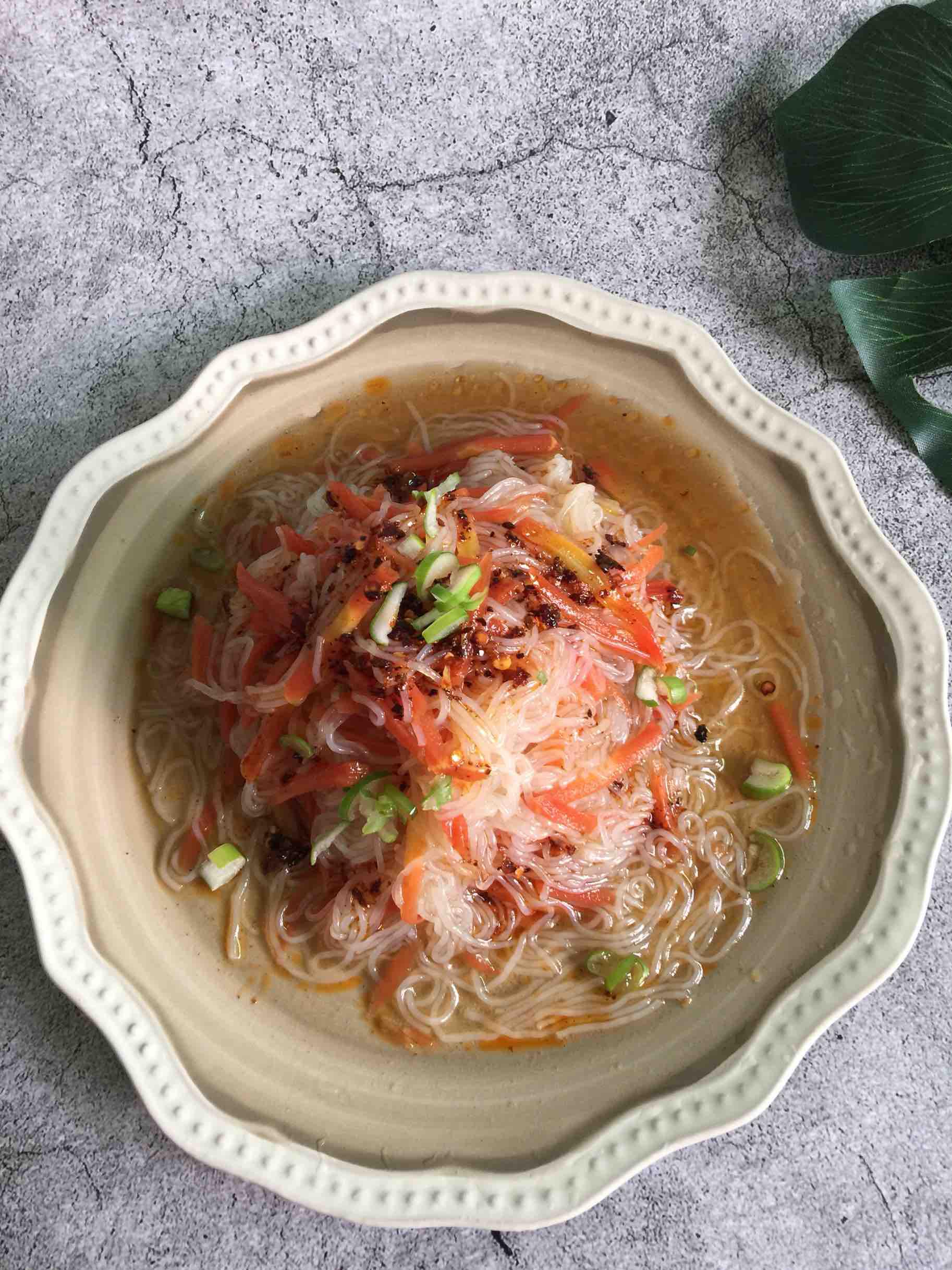 麻辣拌米粉的做法-家常味拌菜譜-易網(wǎng)健康養(yǎng)生網(wǎng) 麻辣拌米粉的做法-家常味拌菜譜