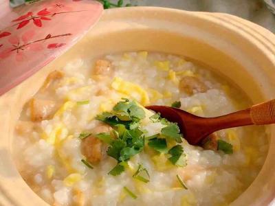 臘腸雞蛋絲粥的做法-咸鮮味煮菜譜