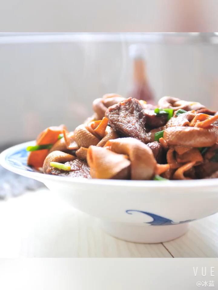 百葉結燒肉的做法-家常味燒菜譜