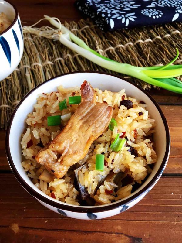 杏鮑菇排骨燜飯的做法-家常味燜菜譜