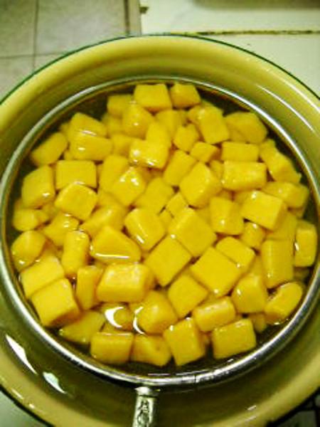 沙茶南瓜面棋的做法-家常味炒菜譜