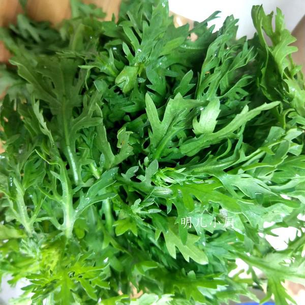 燉茼蒿的做法-家常味煮菜譜-易網(wǎng)<a href=http://m.henggaotouzi.com/ target=_blank class=infotextkey>健康養(yǎng)生</a>網(wǎng) 燉茼蒿的做法-家常味煮菜譜