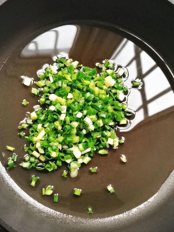 蔥油帶魚(yú)的做法-蔥香味煎菜譜