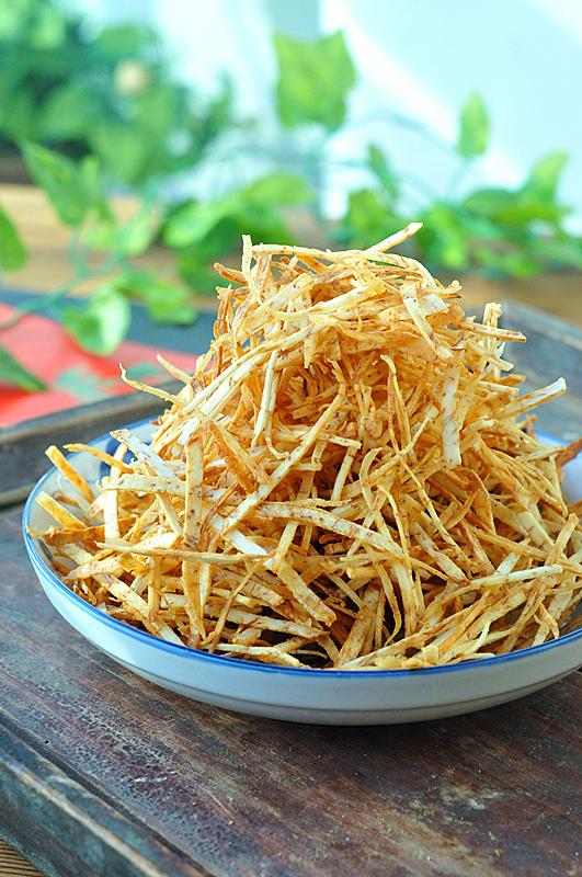 酥香香芋絲的做法-咸鮮味炸菜譜