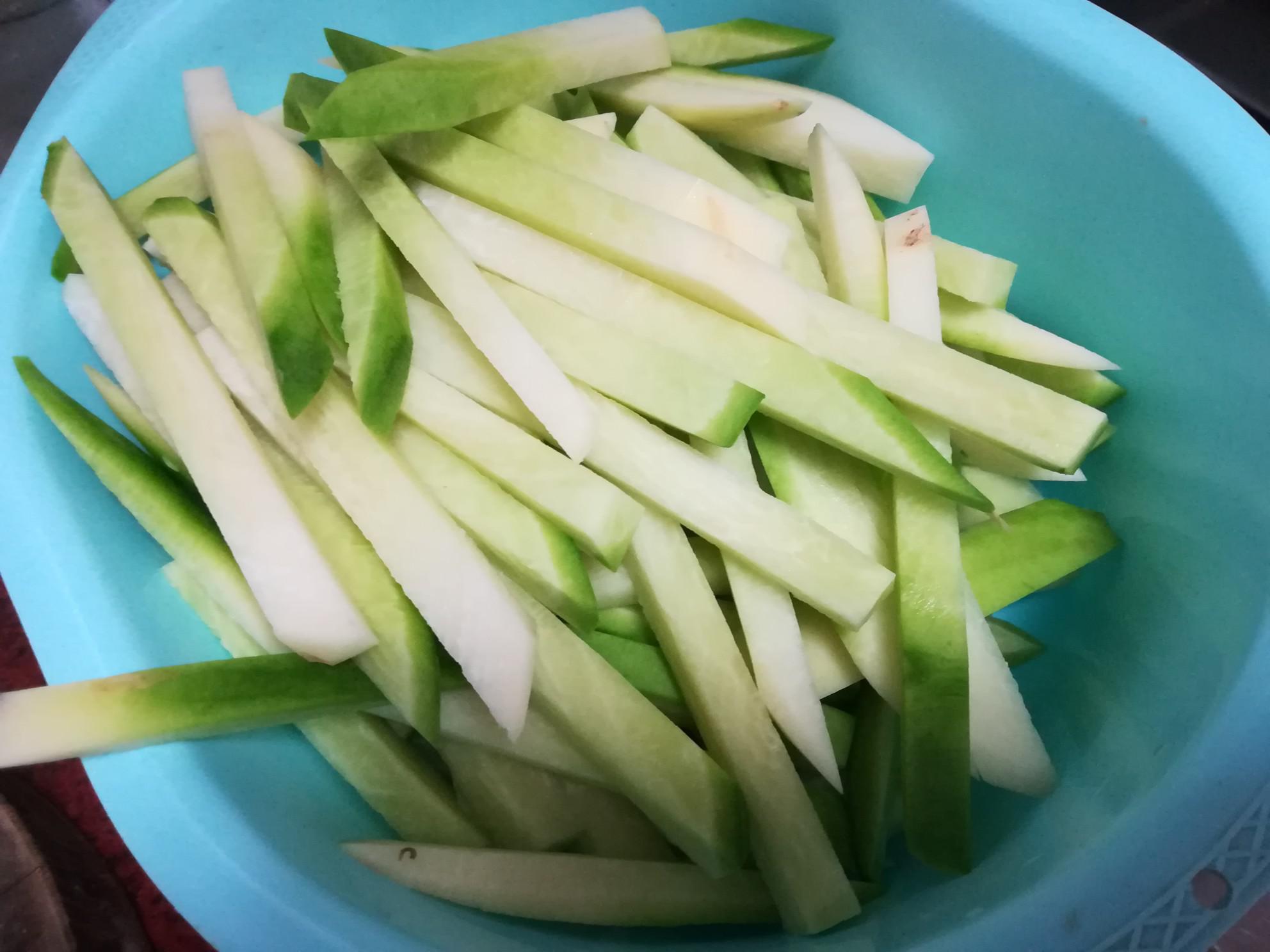 拌青蘿卜干的做法-咸鮮味拌菜譜