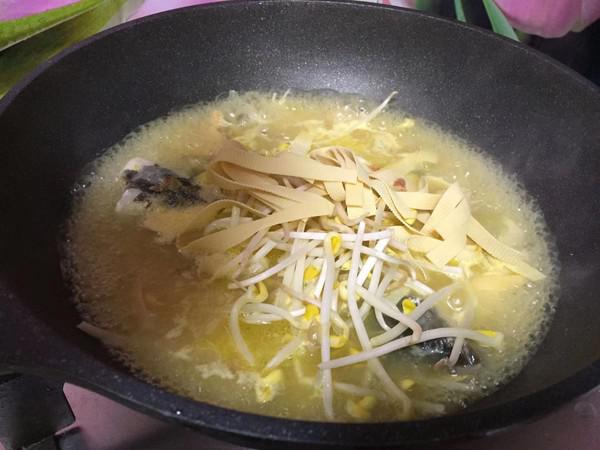 酸湯魚片的做法-酸辣味煮菜譜-易網健康養生網 酸湯魚片的做法-酸辣味煮菜譜