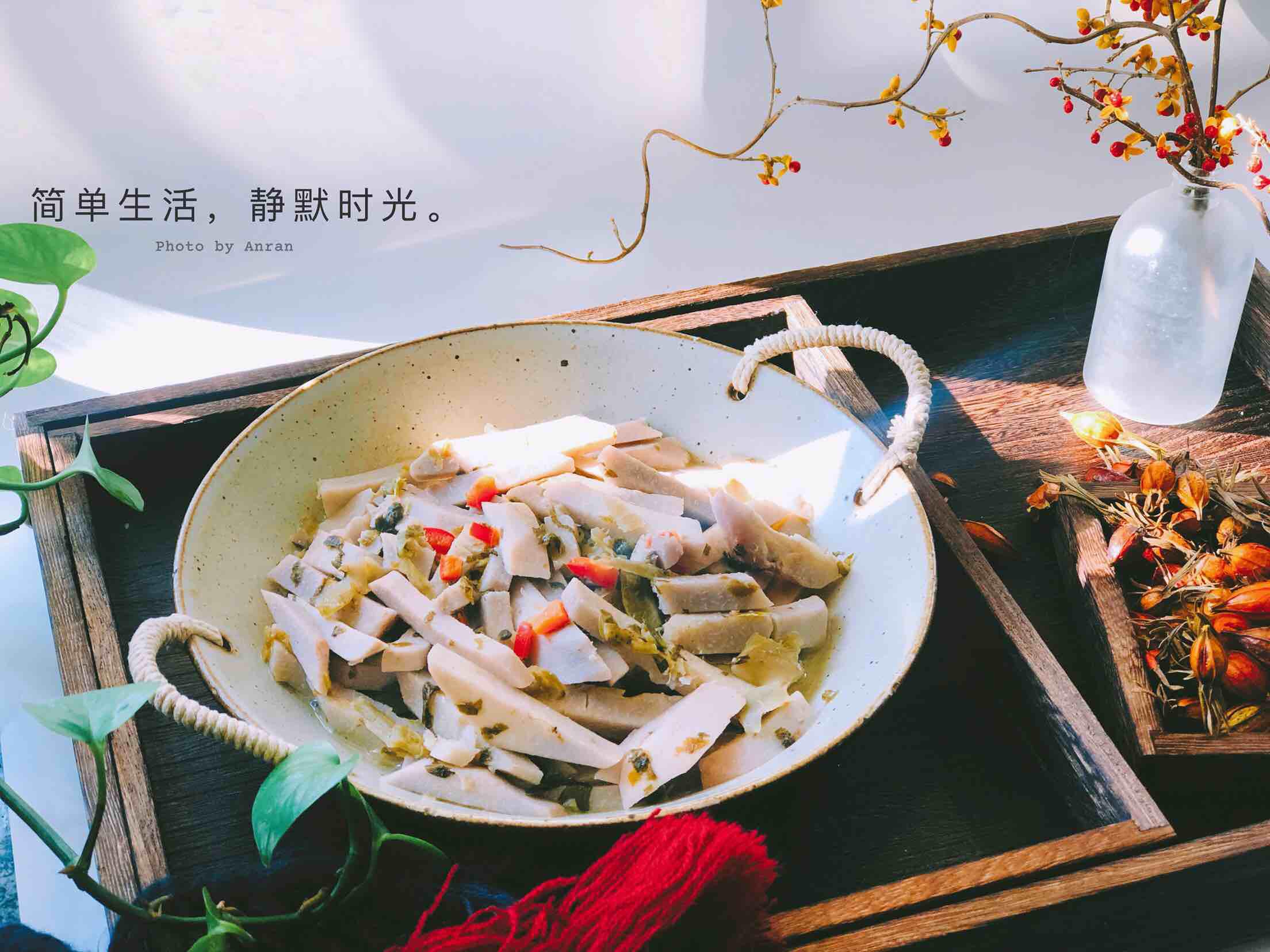 糟菜燴芋頭的做法-酸辣味燒菜譜-易網健康養生網 糟菜燴芋頭的做法-酸辣味燒菜譜