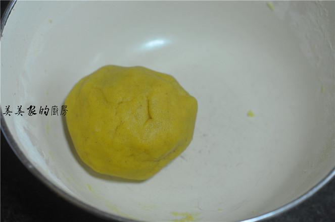 酥皮榨菜肉末餅的做法-咸鮮味烤菜譜