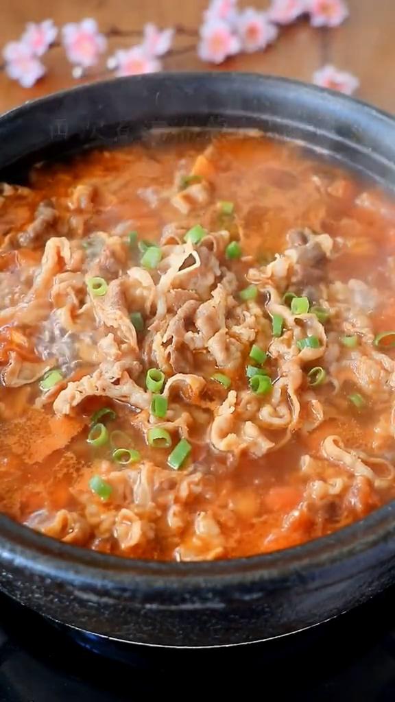 番茄肥牛湯的做法-家常味煮菜譜