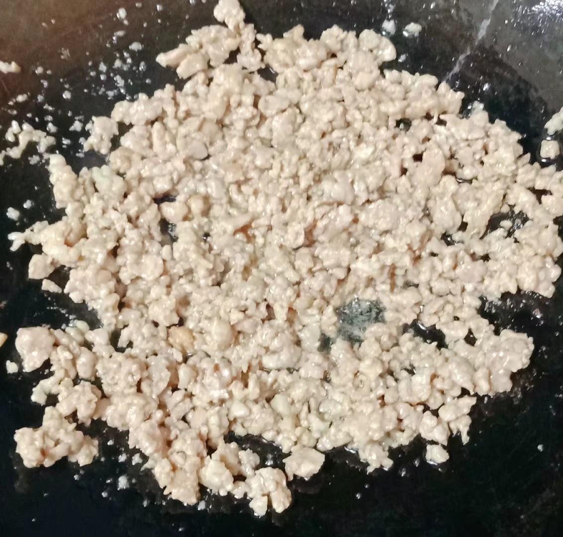 玉米炒肉沫的做法-家常味炒菜譜