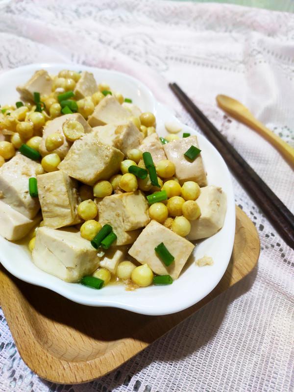 雞頭米燒豆腐的做法-家常味炒菜譜