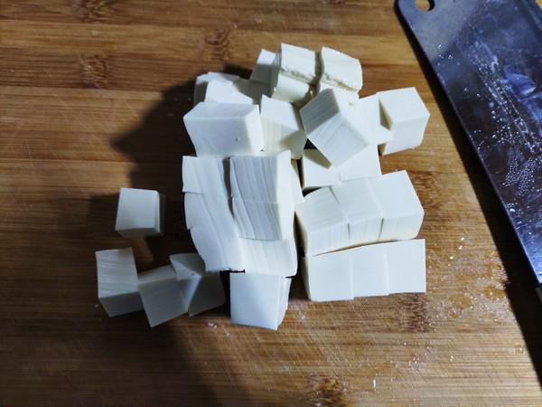 雞頭米燒豆腐的做法-家常味炒菜譜