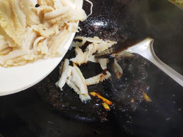 醬爆蒜香牛肚的做法-醬香味炒菜譜