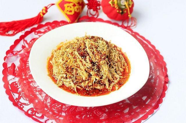 蒜泥雞絲的做法-麻辣味拌菜譜-易網健康養生網 蒜泥雞絲的做法-麻辣味拌菜譜