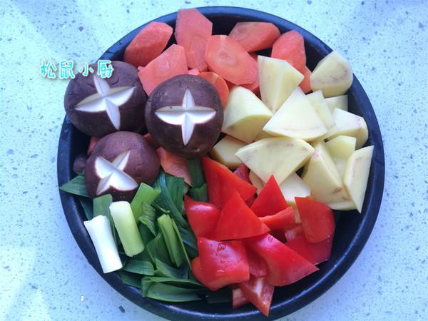 雞翅燜鍋的做法-家常味燜菜譜