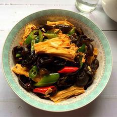 黑木耳炒腐竹的做法-香辣味炒菜譜