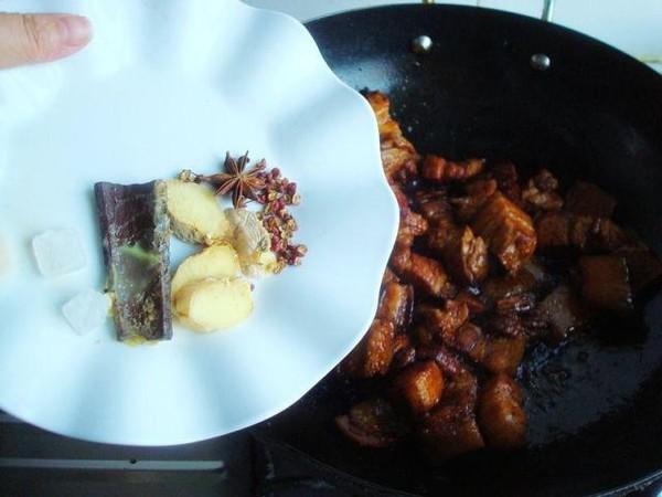 干扁豆紅燒肉的做法-家常味燒菜譜