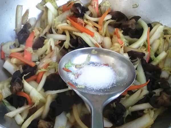 黑木耳燒白菜的做法-家常味燒菜譜