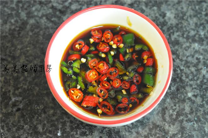 澆汁西藍(lán)花盞的做法-家常味蒸菜譜