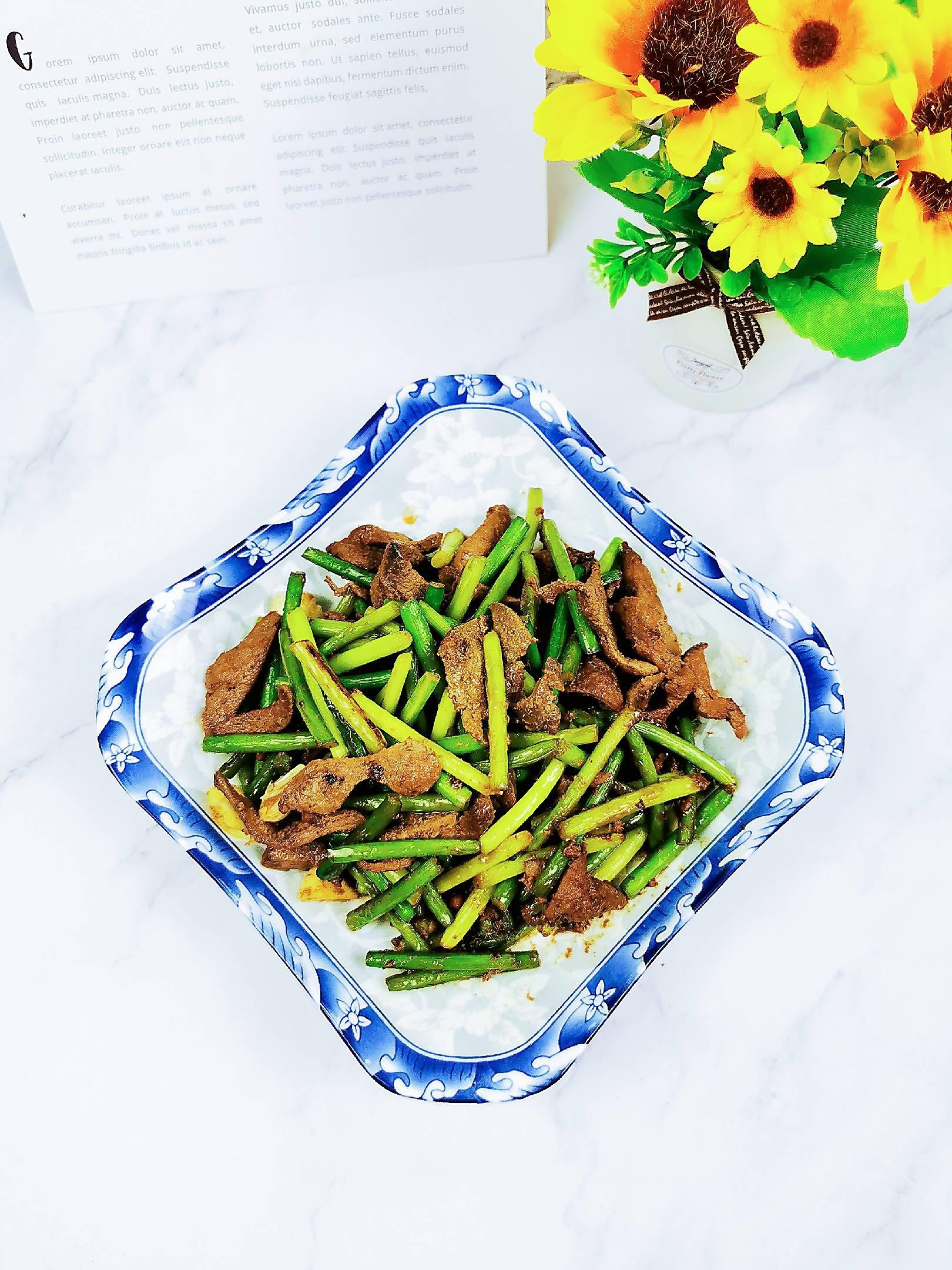 蒜薹炒豬肝的做法-咸鮮味炒菜譜