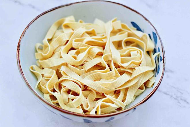 上湯豆皮青口小白菜的做法-咸鮮味煮菜譜