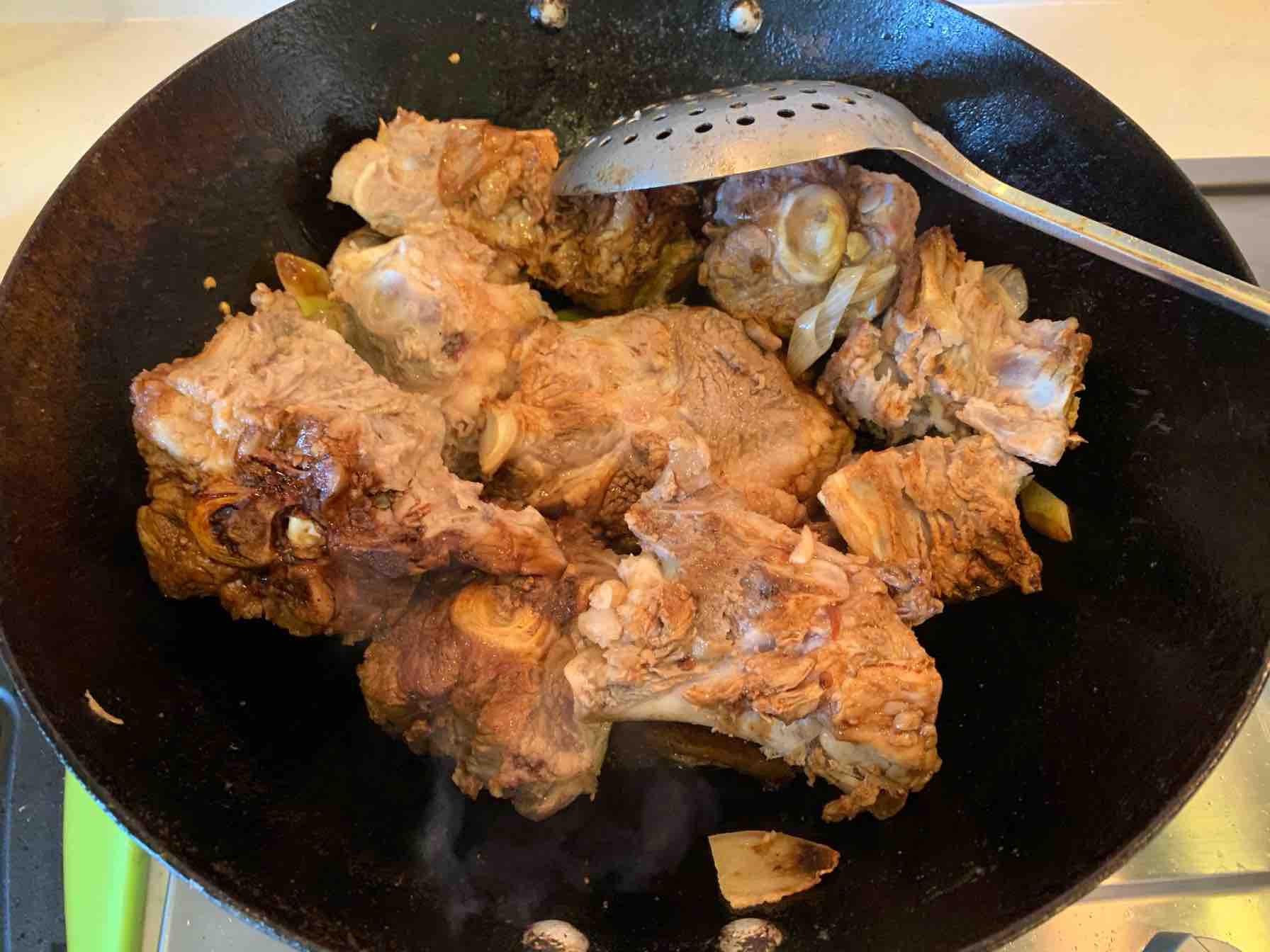 麻辣羊蝎子火鍋的做法-麻辣味燉菜譜