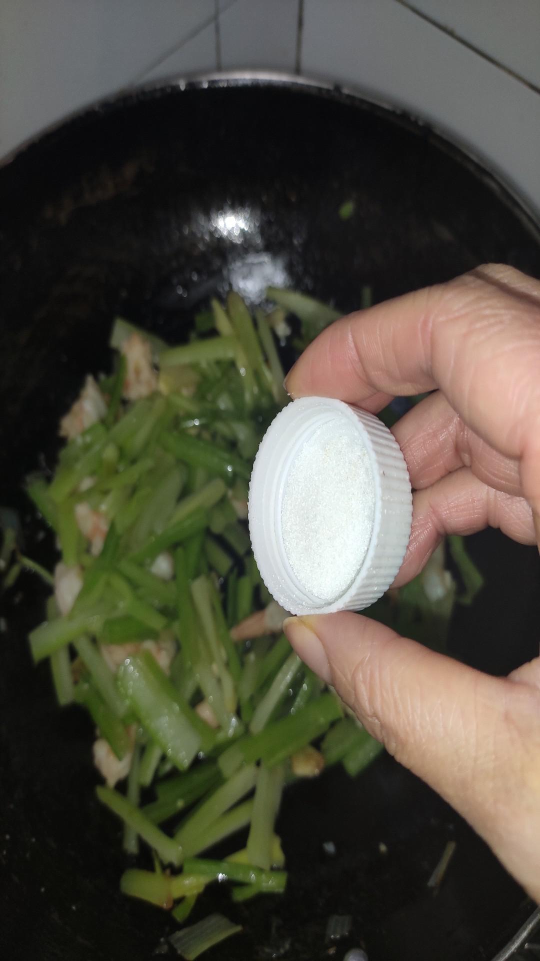 芹菜蝦仁的做法-咸鮮味炒菜譜