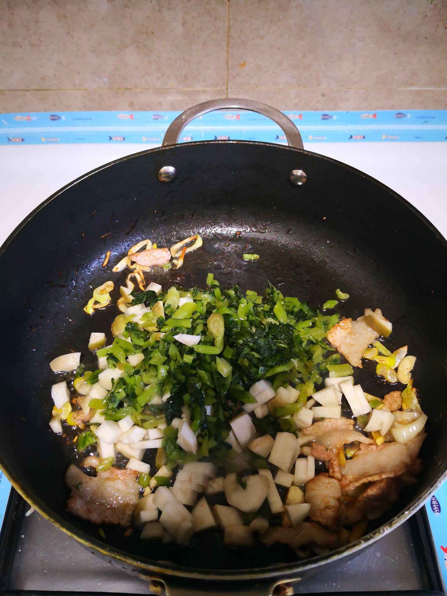 炒咸菜的做法-家常味炒菜譜