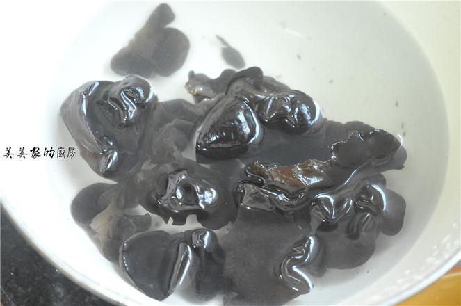 木耳燴腐竹的做法-家常味炒菜譜-易網健康養生網 木耳燴腐竹的做法-家常味炒菜譜