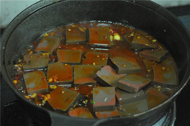 蒜香鴨血的做法-家常味燒菜譜