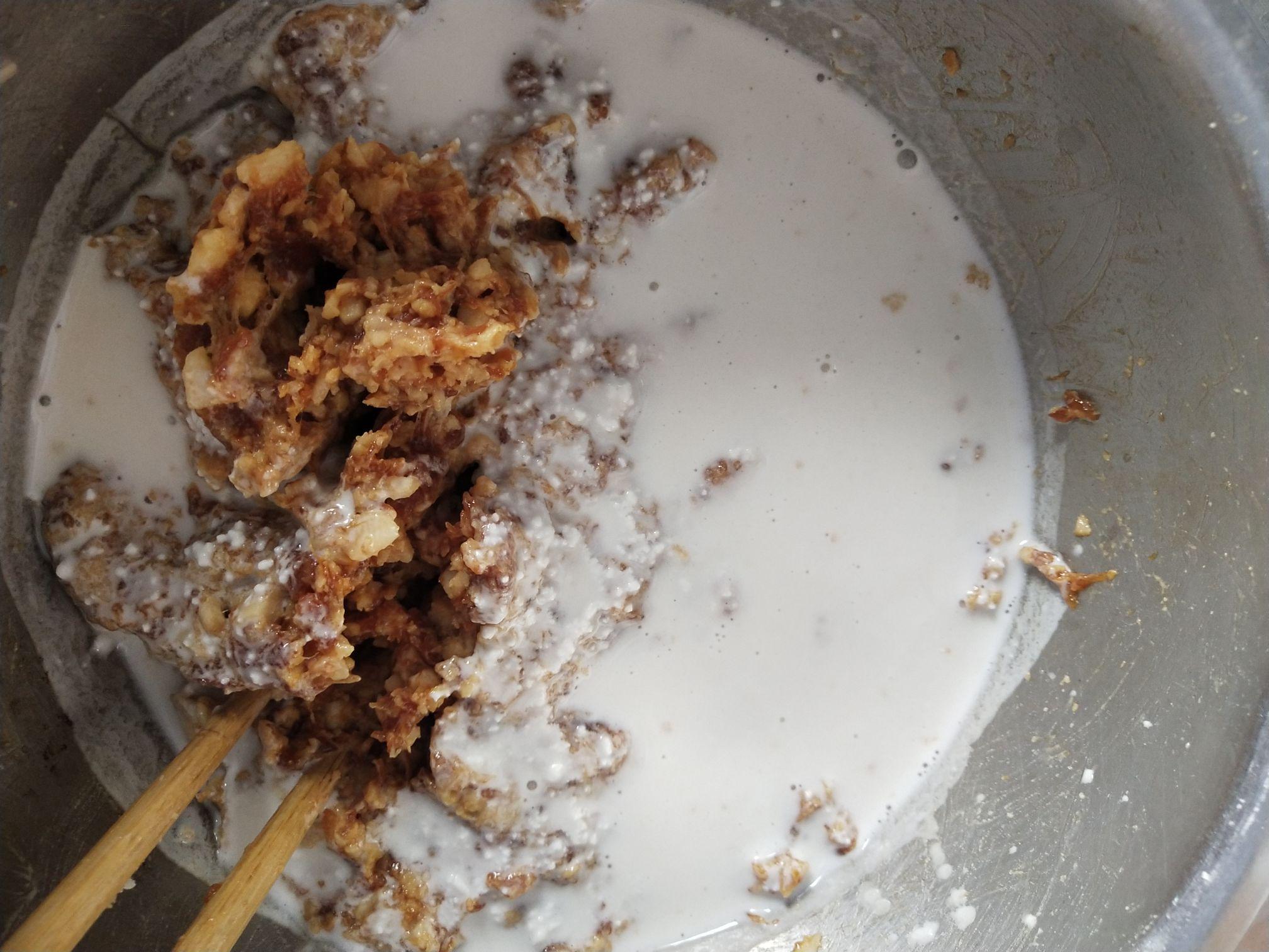 蓮藕牛肉丸的做法-家常味炸菜譜