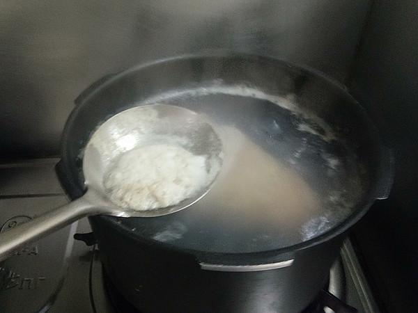 招財肘子的做法-其它口味燉菜譜