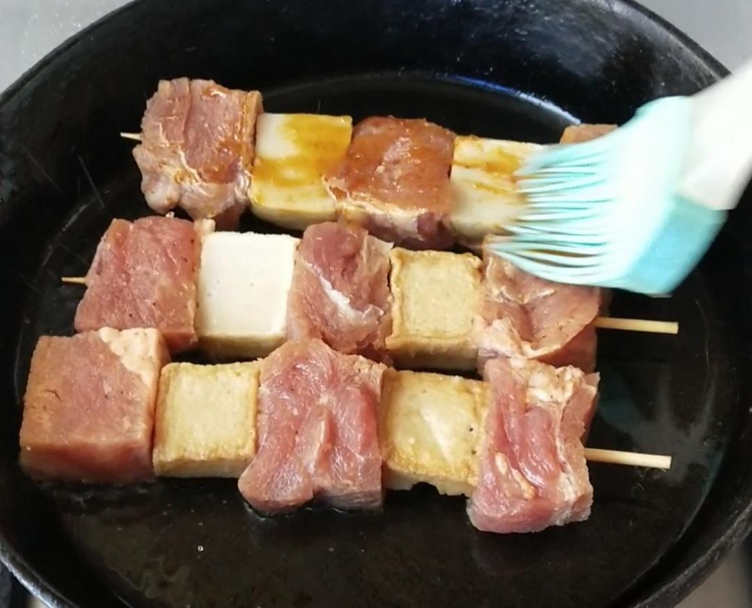 魚豆腐牛肉串的做法-咸鮮味煎菜譜