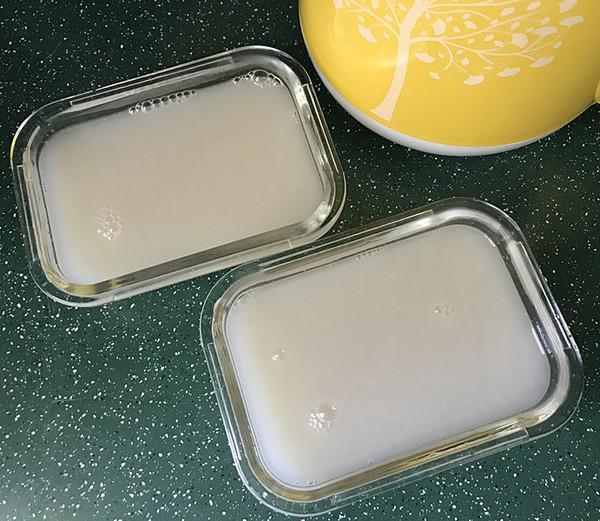 Q彈豬皮凍的做法-酸辣味凍菜譜-易網健康養生網 Q彈豬皮凍的做法-酸辣味凍菜譜