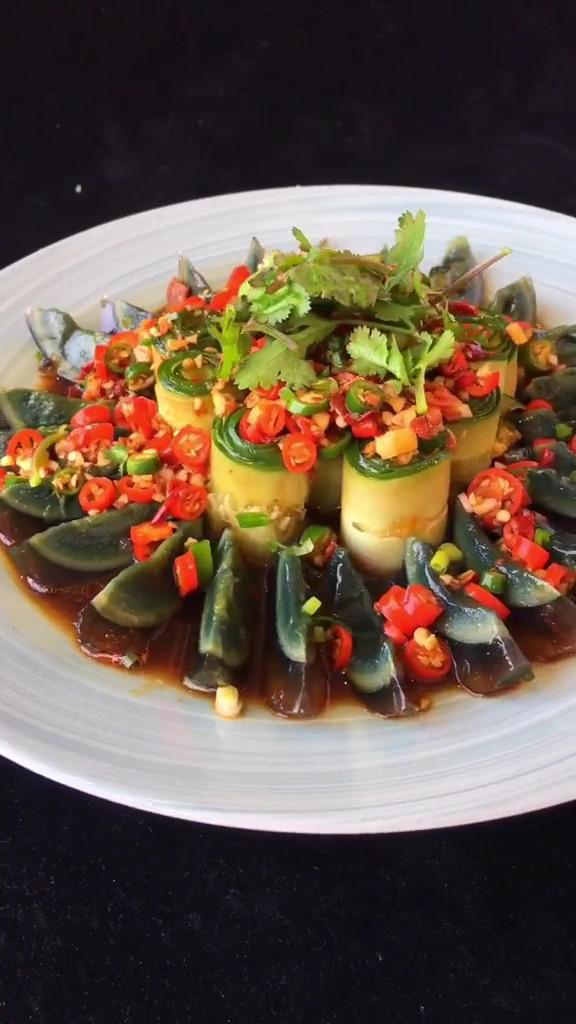 年夜飯菜之涼拌皮蛋的做法-家常味拌菜譜