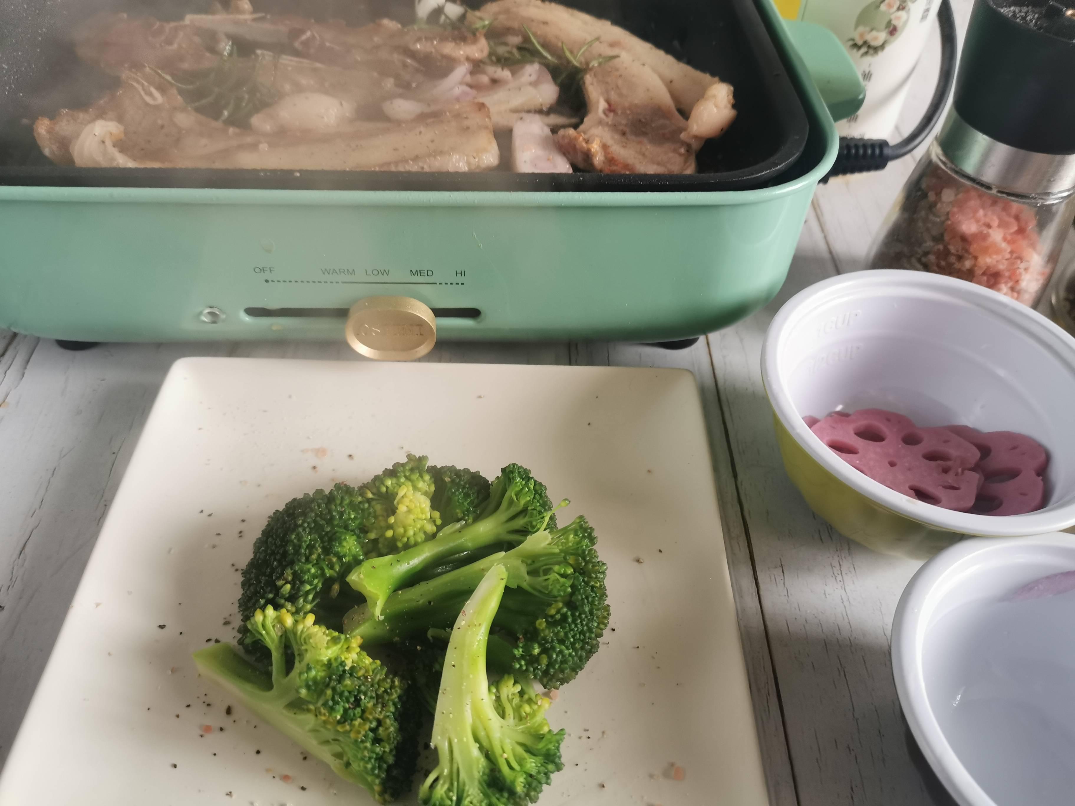 法式羊排的做法-咸鮮味煎菜譜